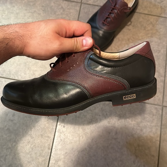 Ecco shoes size 9 Black and burgundy - Picture 2 of 4